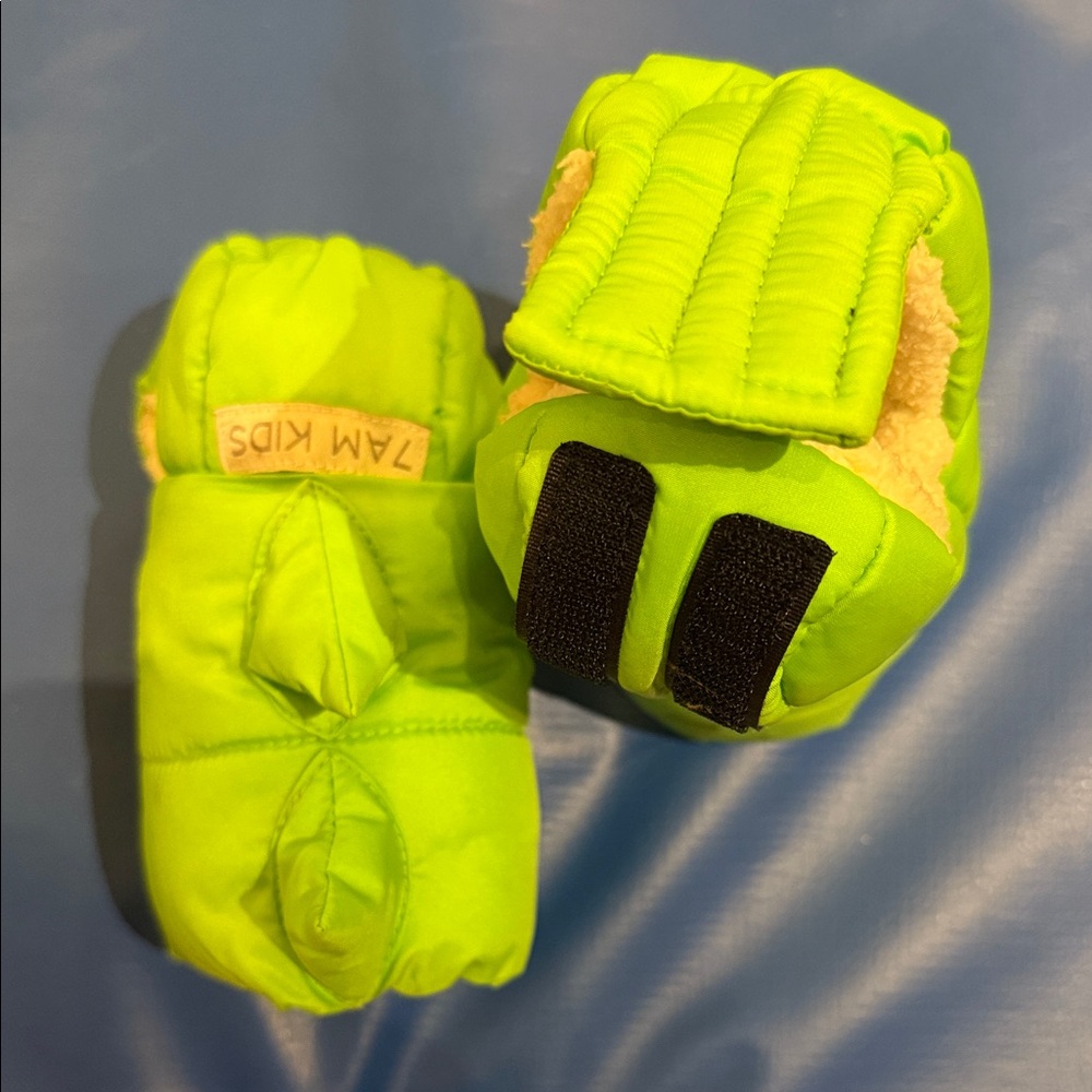 Bright Green Kids Mittens by TAM KIDS